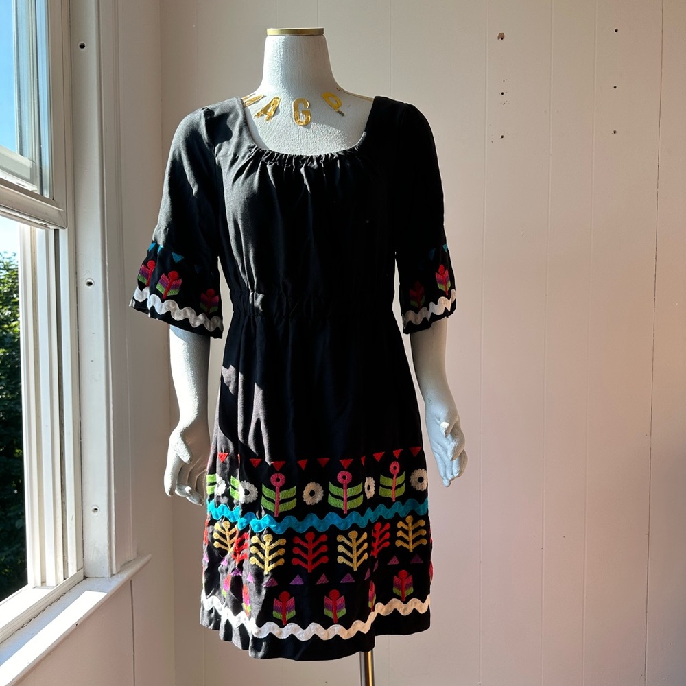 PHOEBE COUTURE Silk Floral Embroidered Dress, Bell Sleeve, Full Skirt - Picture 16 of 16